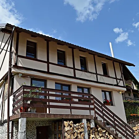 Ada 1 Guest house